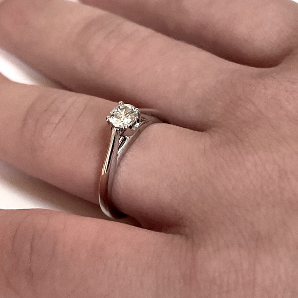 Solid 14K White Gold NATURAL 1/2CT Round Cut Diamond Solitaire Engagement Ring - Picture 6 of 14